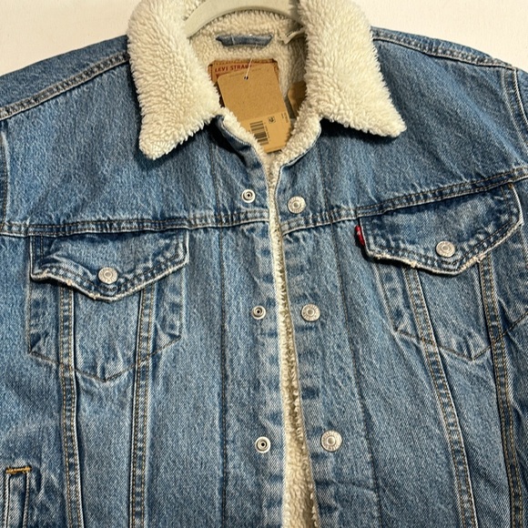 New Levi’s Sherpa Trucker Jacket - Picture 6 of 8